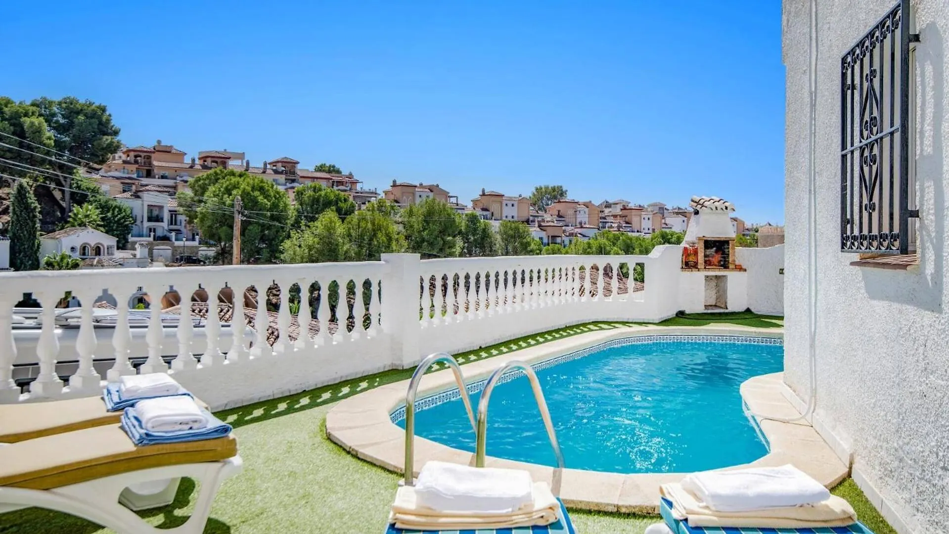 Villa Zeus Nerja By Villa Plus 0*,